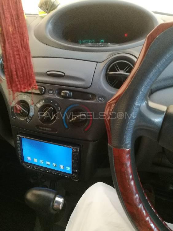 Toyota Vitz 2002 for Sale in Swabi Toyota Vitz 2002 for Sale in Swabi Image-12