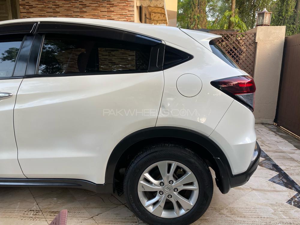Honda Vezel 2014 for Sale in Islamabad Honda Vezel 2014 for Sale in Islamabad Image-6