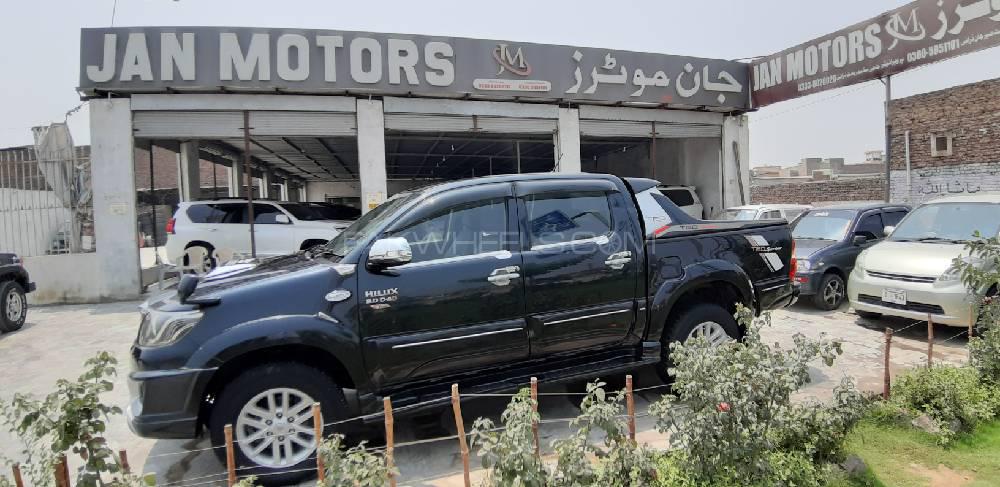 Toyota Hilux 2014 for Sale in Peshawar Toyota Hilux 2014 for Sale in Peshawar Image-17