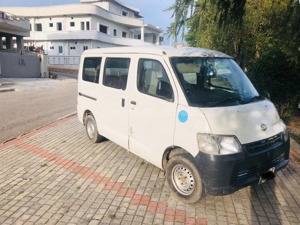 Toyota Town Ace 2009 for Sale in Gujranwala Image-1
