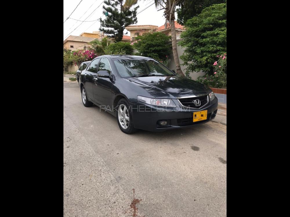 Honda Accord 2004 for Sale in Karachi Image-1