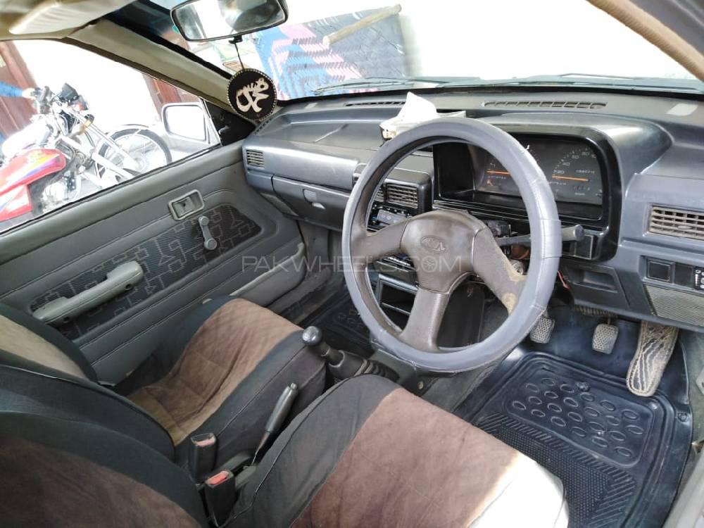 KIA Classic 2000 for Sale in Lahore KIA Classic 2000 for Sale in Lahore Image-2