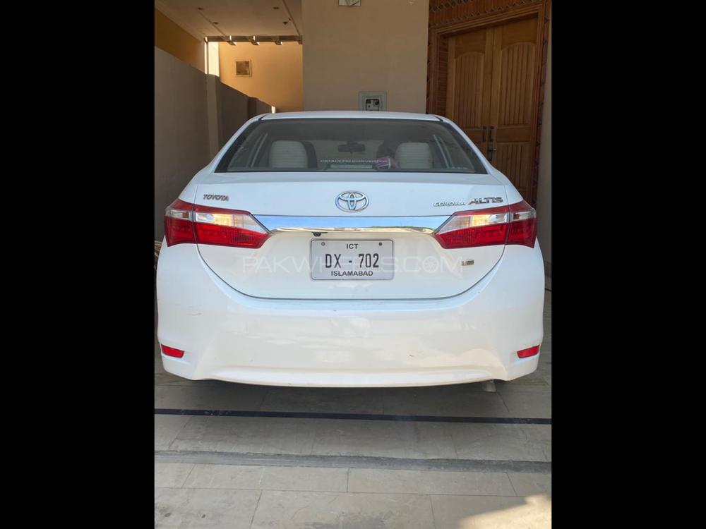 Toyota Corolla 2015 for Sale in Bahawalpur Image-1