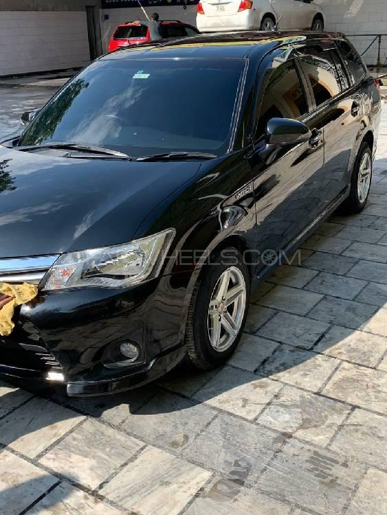 Toyota Corolla Fielder 2014 for Sale in Peshawar Image-1