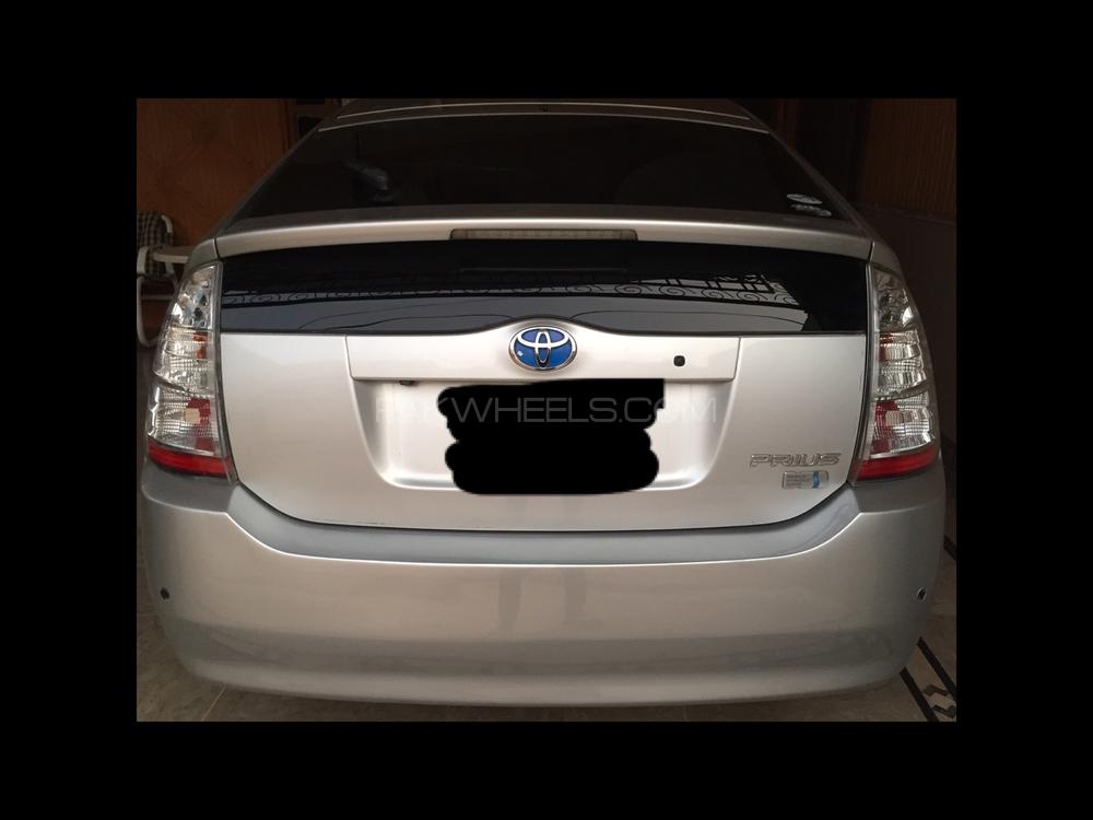 Toyota Prius 2008 for Sale in Faisalabad Toyota Prius 2008 for Sale in Faisalabad Image-3