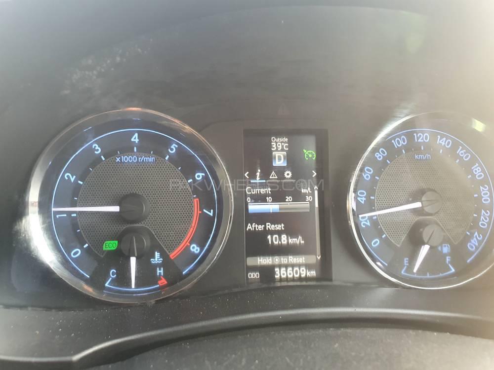 Toyota Corolla 2016 for Sale in Multan Toyota Corolla 2016 for Sale in Multan Image-7