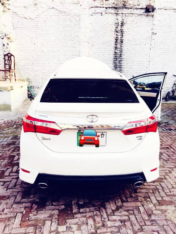 ٹویوٹا کرولا 2017 for Sale in لاہور ٹویوٹا کرولا 2017 for Sale in لاہور Image-3