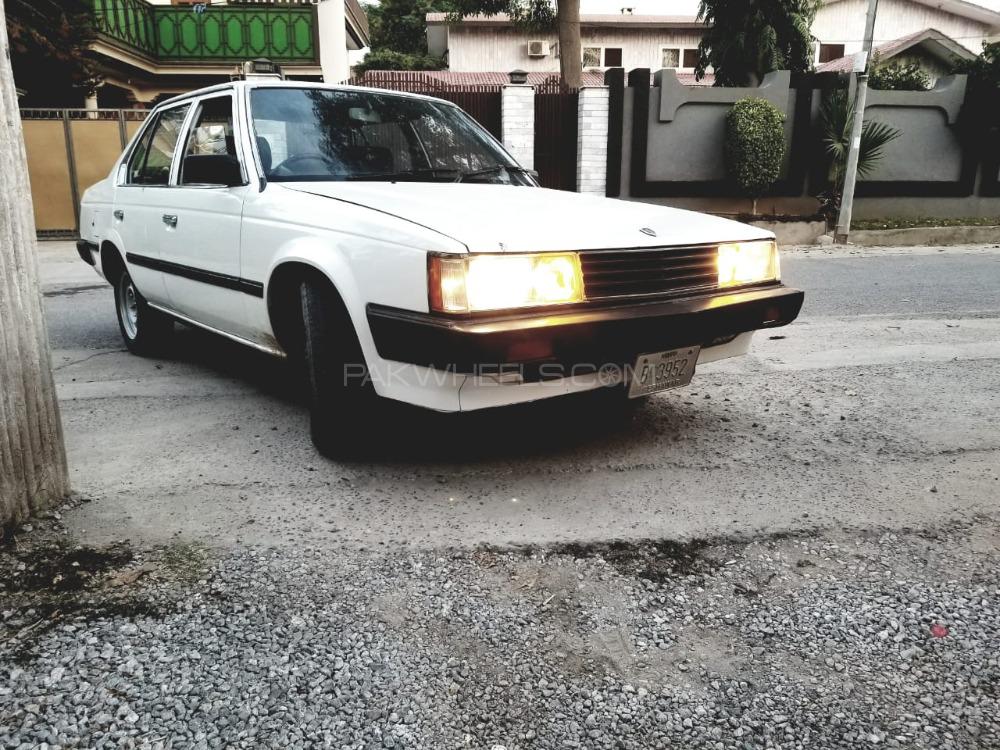 Toyota Corona - 1983  Toyota Corona - 1983  Image-2