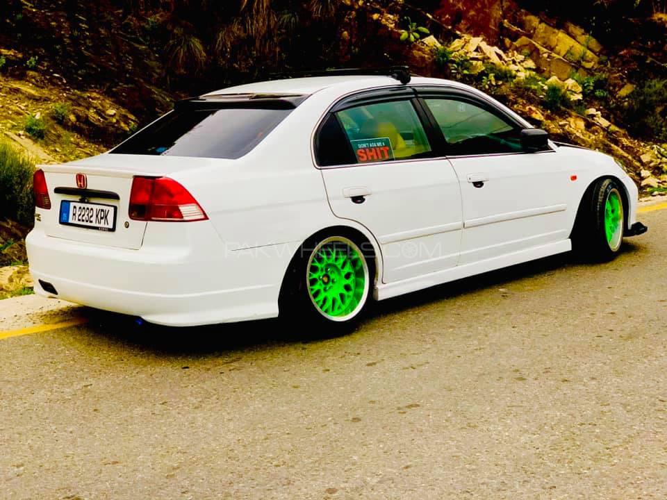 ہونڈا سوک - 2005  ہونڈا سوک - 2005  Image-3