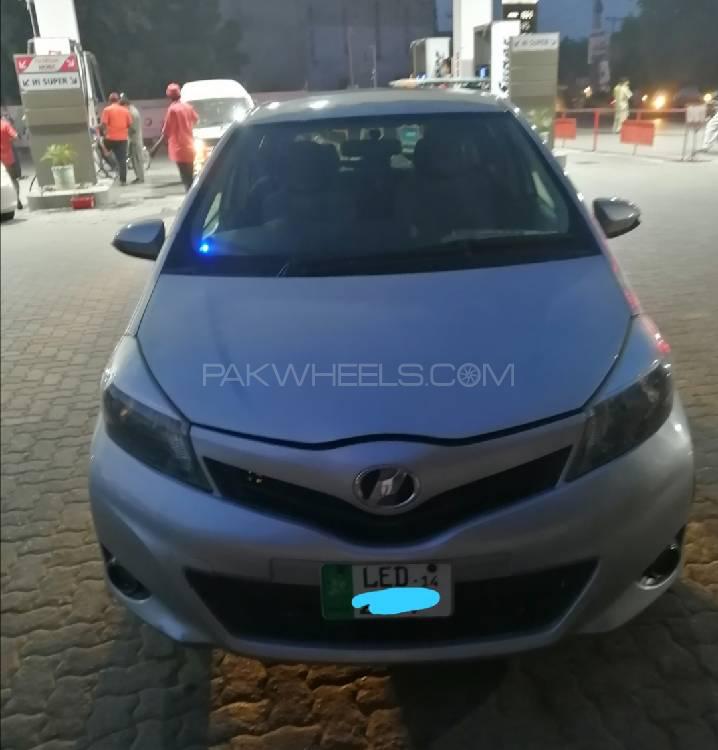 Toyota Vitz 2014 for Sale in Sahiwal Toyota Vitz 2014 for Sale in Sahiwal Image-13