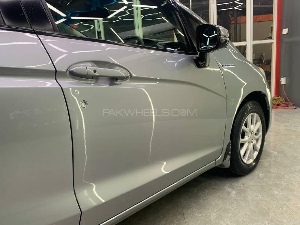 Honda Fit 2014 for Sale in Islamabad Honda Fit 2014 for Sale in Islamabad Image-11