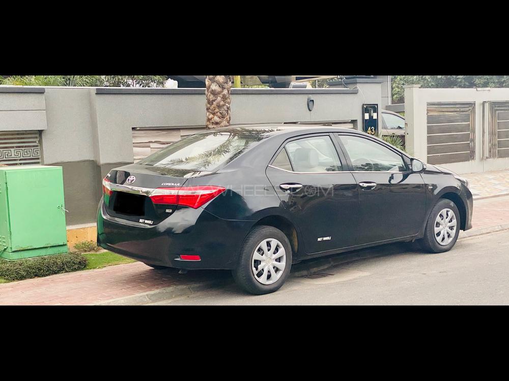 Toyota Corolla 2014 for Sale in Lahore Toyota Corolla 2014 for Sale in Lahore Image-4