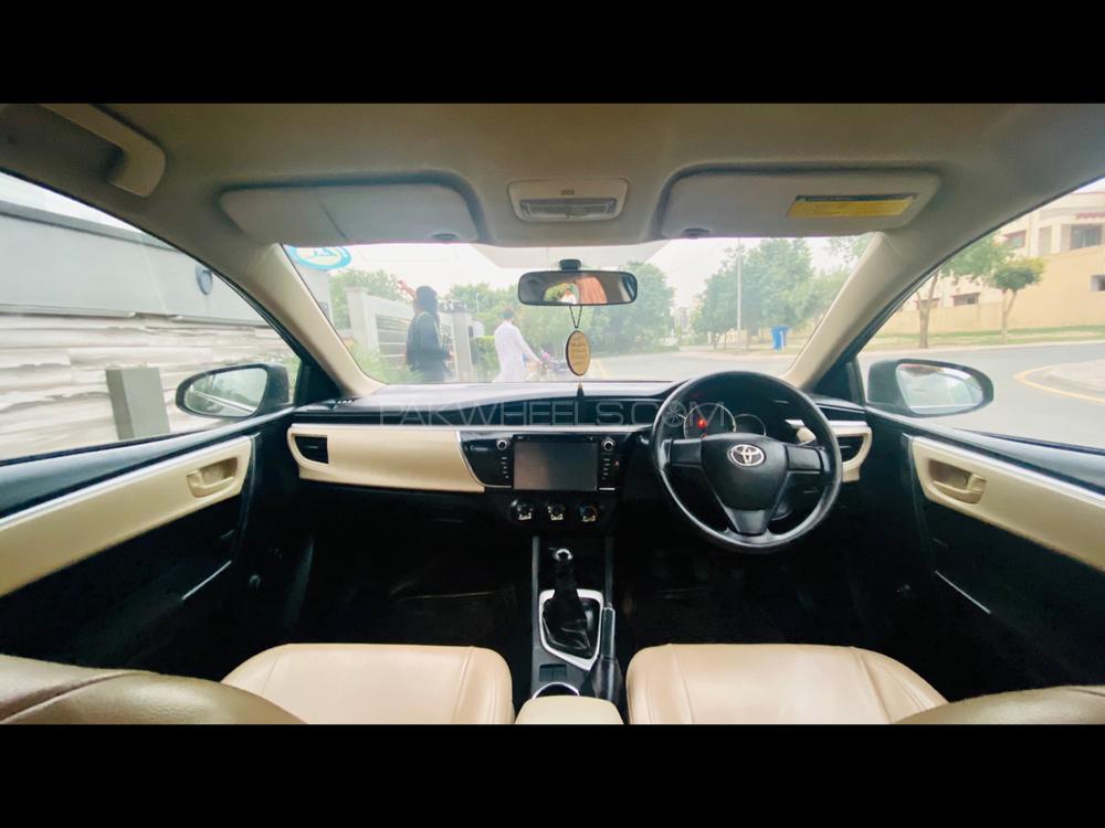 Toyota Corolla 2014 for Sale in Lahore Toyota Corolla 2014 for Sale in Lahore Image-8