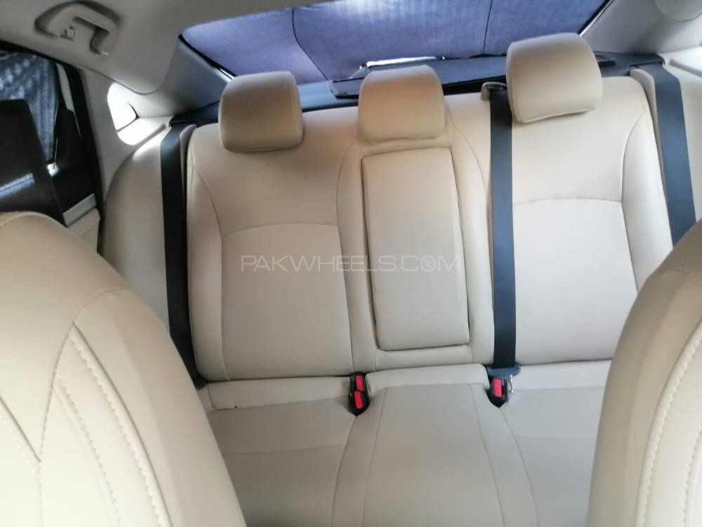 Honda Civic 2018 for Sale in Lahore Honda Civic 2018 for Sale in Lahore Image-10