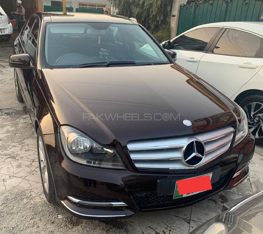 Mercedes Benz C Class 2012 for Sale in Lahore Mercedes Benz C Class 2012 for Sale in Lahore Image-3