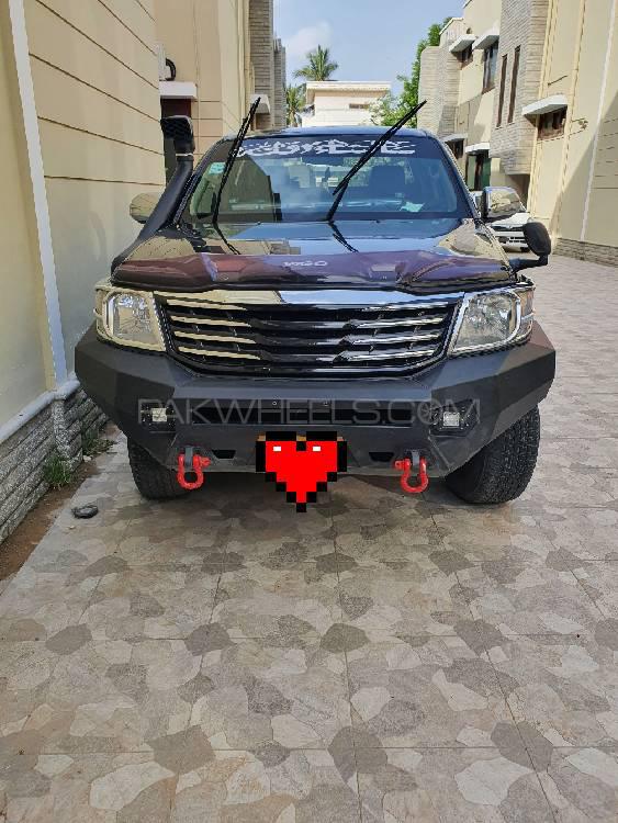 Toyota Hilux 2014 for Sale in Karachi Image-1