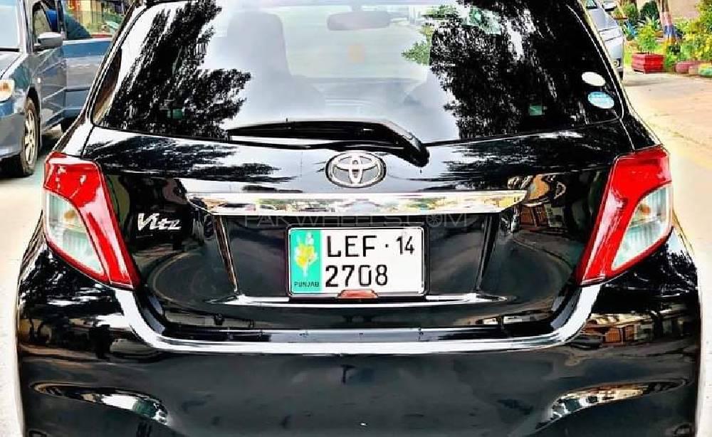 Toyota Vitz 2011 for Sale in Lahore Toyota Vitz 2011 for Sale in Lahore Image-4
