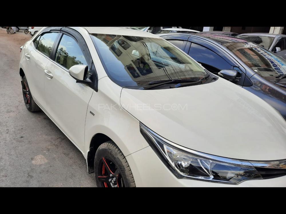 Toyota Corolla 2019 for Sale in Karachi Image-1