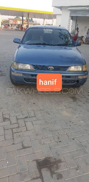 Toyota Corolla 2001 for Sale in Peshawar Image-1