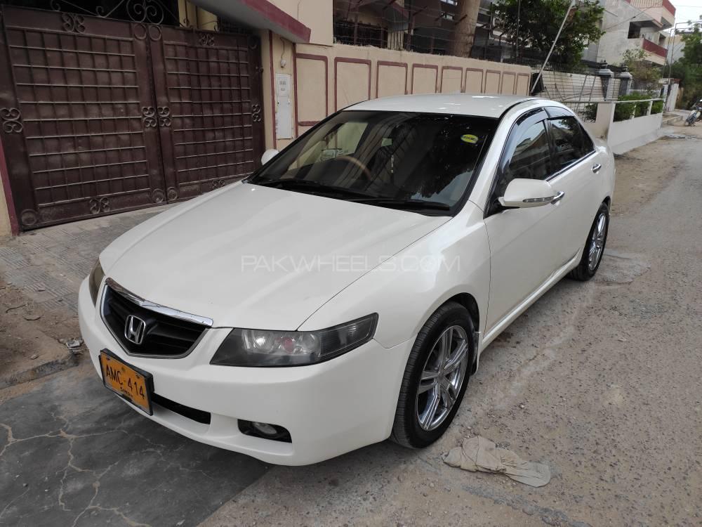 Honda Accord 2004 for Sale in Karachi Honda Accord 2004 for Sale in Karachi Image-3