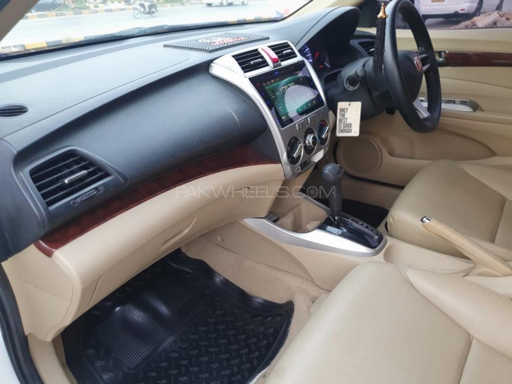 ہونڈا سٹی 2018 for Sale in کراچی ہونڈا سٹی 2018 for Sale in کراچی Image-15