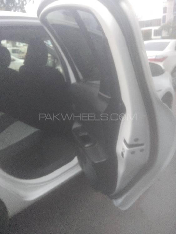 Toyota Aqua 2014 for Sale in Gujrat Toyota Aqua 2014 for Sale in Gujrat Image-4