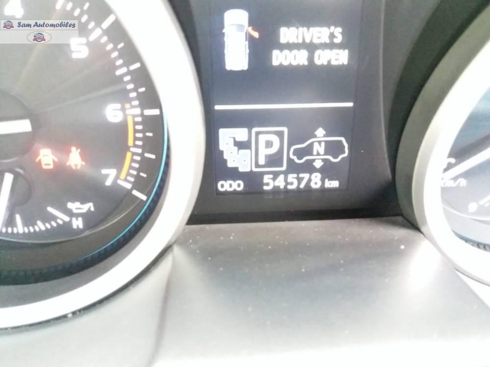 Toyota Land Cruiser 2013 for Sale in Karachi Toyota Land Cruiser 2013 for Sale in Karachi Image-5