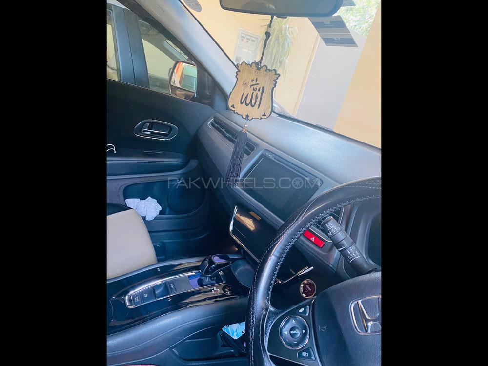 ہونڈا ویزِل 2014 for Sale in پشاور ہونڈا ویزِل 2014 for Sale in پشاور Image-11