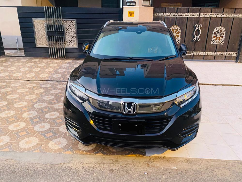 Honda Vezel Hybrid Z Honda Sensing 18 For Sale In Lahore Pakwheels