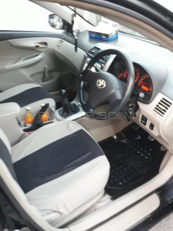 Toyota Corolla 2013 for Sale in Sialkot Image-1