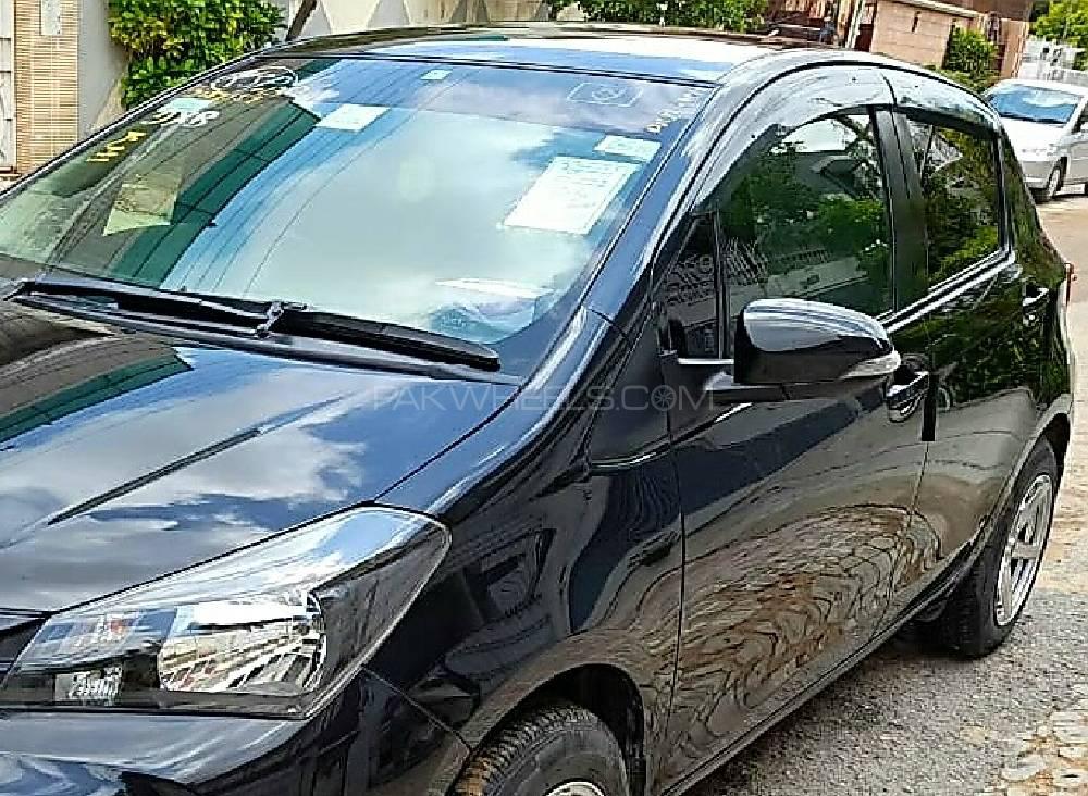 Toyota Vitz 2015 for Sale in Karachi Toyota Vitz 2015 for Sale in Karachi Image-3