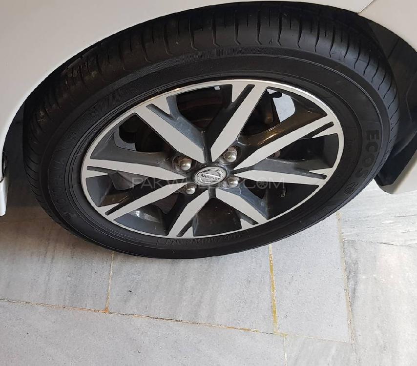 Nissan Dayz Highway Star 2017 for Sale in Peshawar Nissan Dayz Highway Star 2017 for Sale in Peshawar Image-10