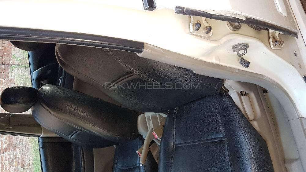 سوزوکی لیانا 2007 for Sale in گجرانوالہ سوزوکی لیانا 2007 for Sale in گجرانوالہ Image-13