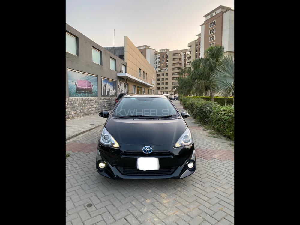 Toyota Aqua 2015 for Sale in Islamabad Image-1