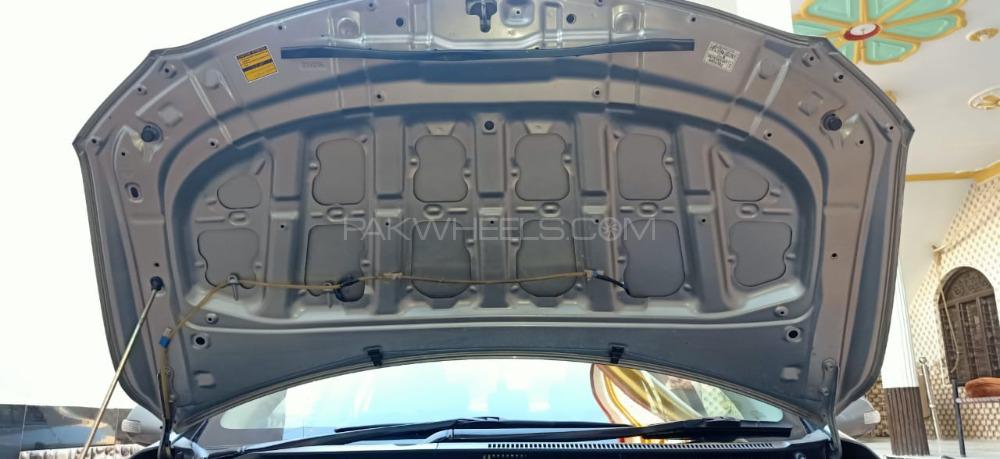 Toyota Corolla 2011 for Sale in Peshawar Toyota Corolla 2011 for Sale in Peshawar Image-13