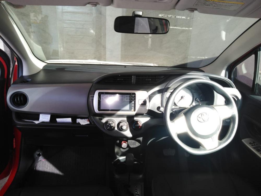 Toyota Vitz 2014 for Sale in Lahore Toyota Vitz 2014 for Sale in Lahore Image-6