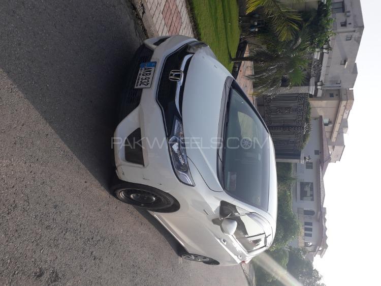 Honda Fit 2016 for Sale in Islamabad Honda Fit 2016 for Sale in Islamabad Image-9