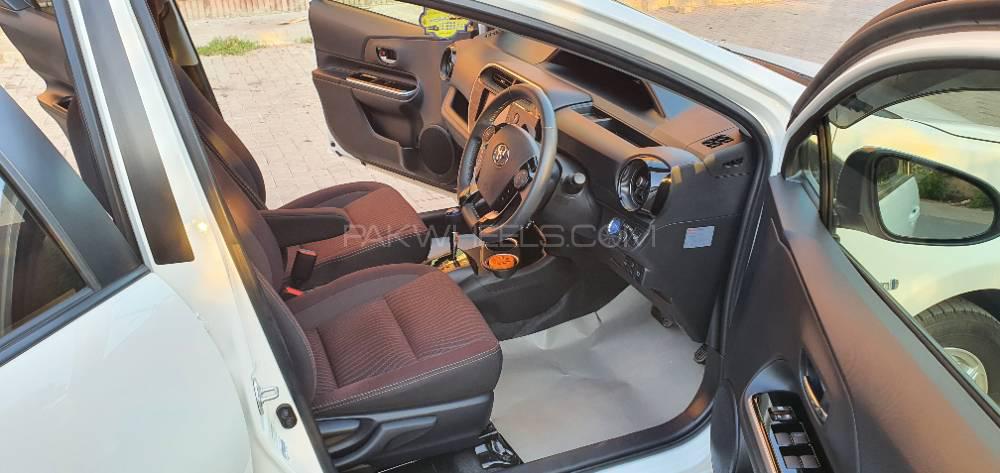 Toyota Aqua 2017 for Sale in Lahore Toyota Aqua 2017 for Sale in Lahore Image-8