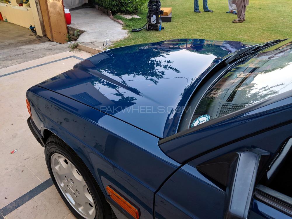 Mercedes Benz C Class - 1984  Mercedes Benz C Class - 1984  Image-5