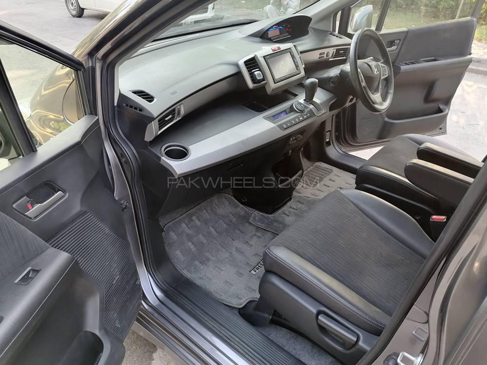 Honda Freed 2015 for Sale in Rawalpindi Honda Freed 2015 for Sale in Rawalpindi Image-20