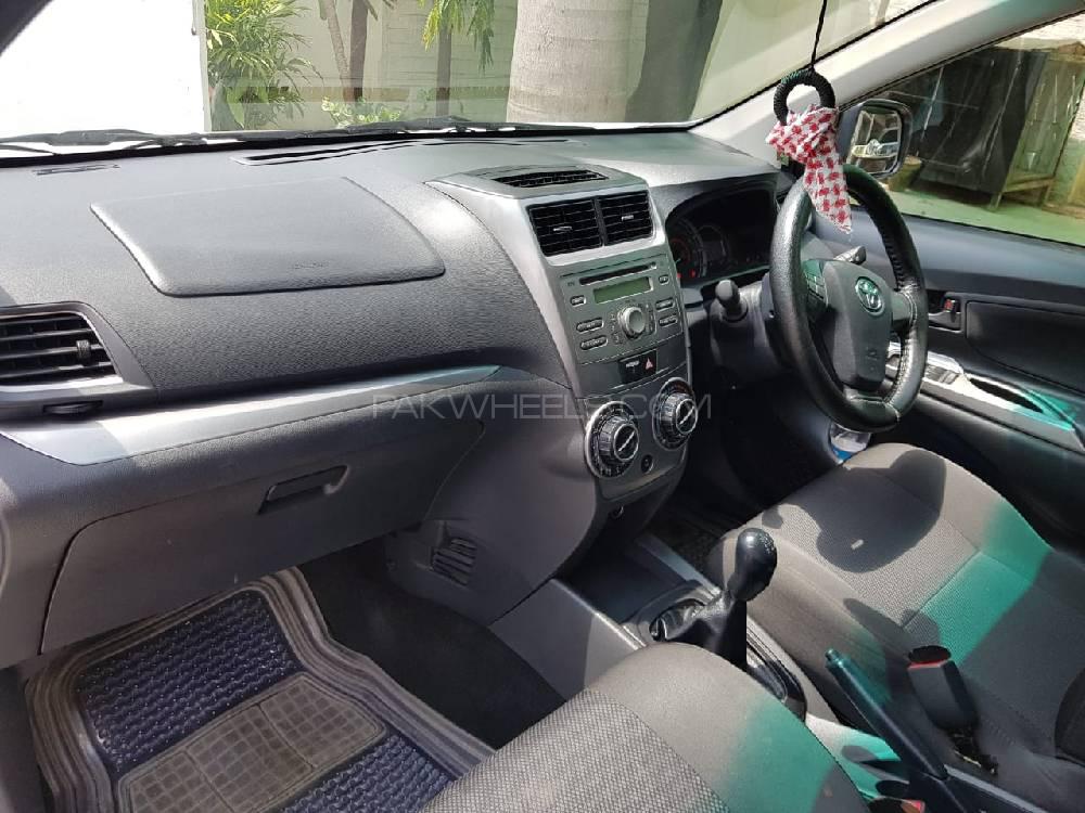 Toyota Avanza 2017 for Sale in Lahore Image-1
