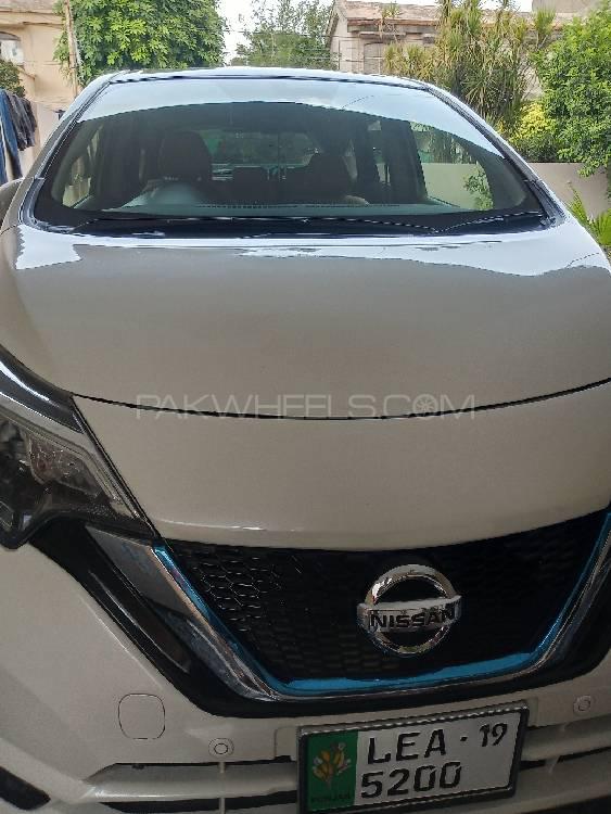 Nissan Note 2016 for Sale in Lahore Image-1