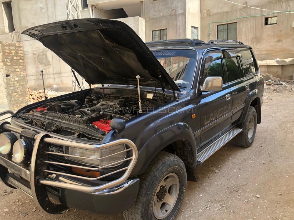 Toyota Land Cruiser 1993 for Sale in Hyderabad Toyota Land Cruiser 1993 for Sale in Hyderabad Image-4