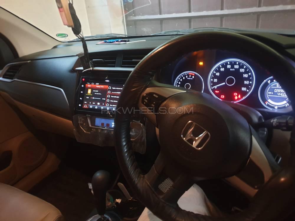Honda BR-V 2018 for Sale in Sialkot Honda BR-V 2018 for Sale in Sialkot Image-5
