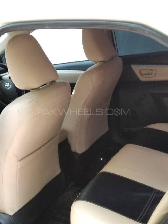 Toyota Corolla 2017 for Sale in Peshawar Toyota Corolla 2017 for Sale in Peshawar Image-6