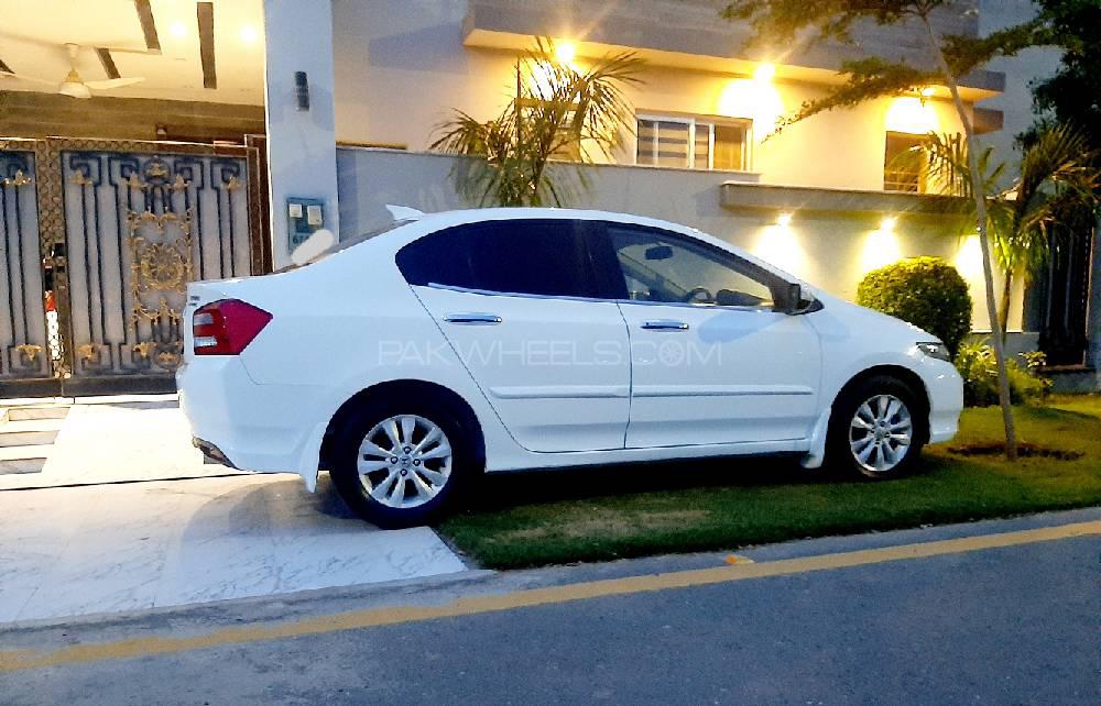 Honda City 2018 for Sale in Lahore Image-1