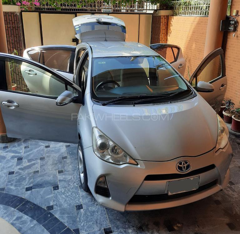 Toyota Aqua 2013 for Sale in Multan Toyota Aqua 2013 for Sale in Multan Image-4