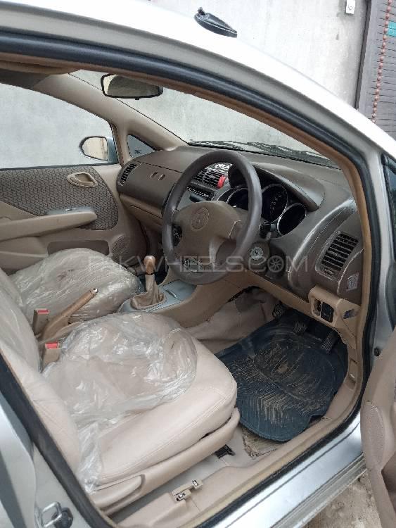 Honda City 2005 for Sale in Zafarwal Honda City 2005 for Sale in Zafarwal Image-3