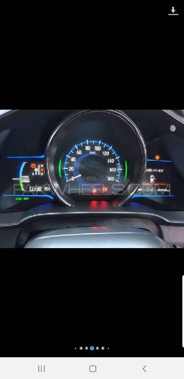 Honda Fit 2015 for Sale in Lahore Honda Fit 2015 for Sale in Lahore Image-12