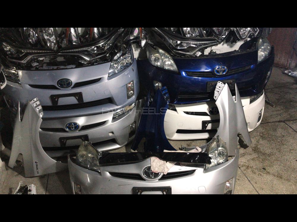 Prius 2010 -15 nosecut . other parts avlbl Image-1